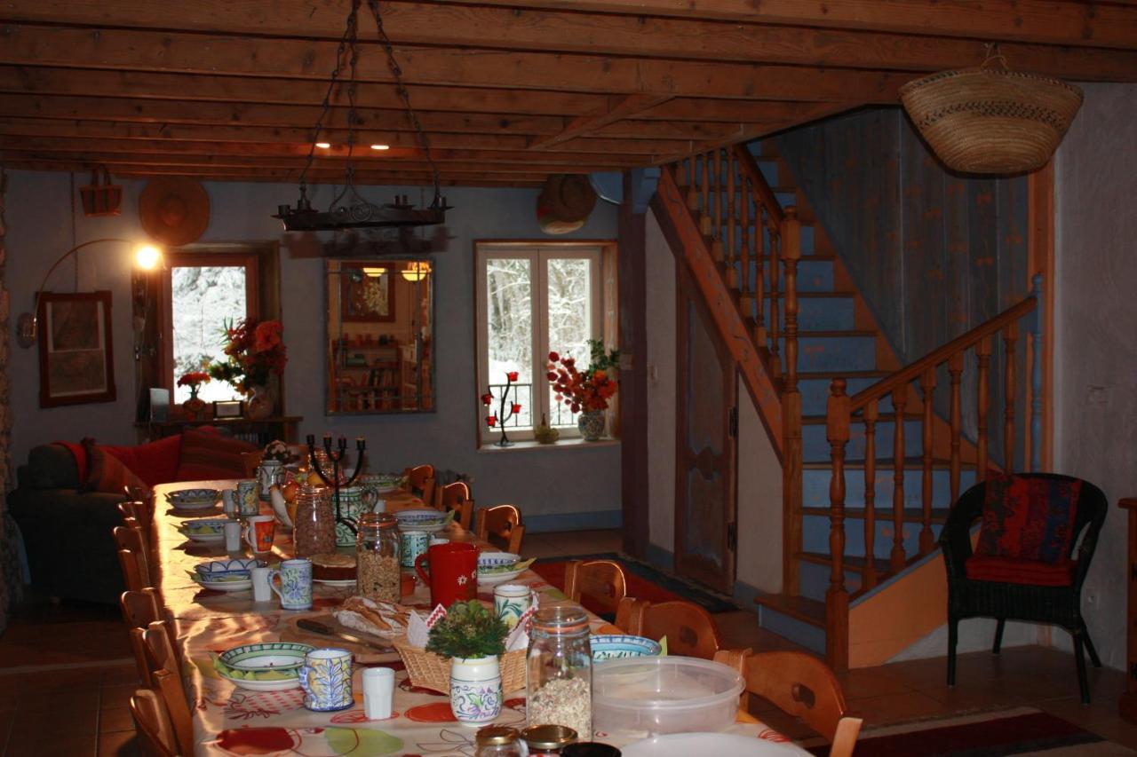 Bed and Breakfast La Clairiere Du Moulin Lepin-le-Lac Exterior foto